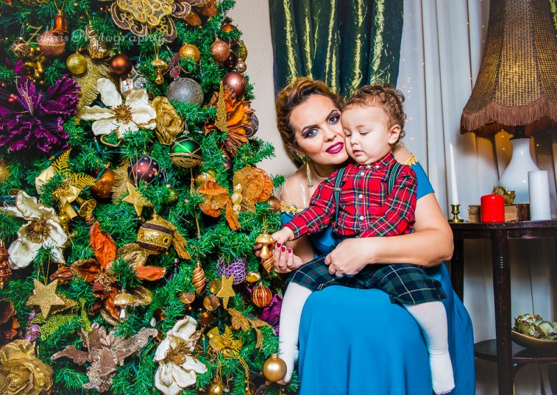 Sedinta foto de familie profesionala cu Zalexis Photography la Muzeul Taranului Roman